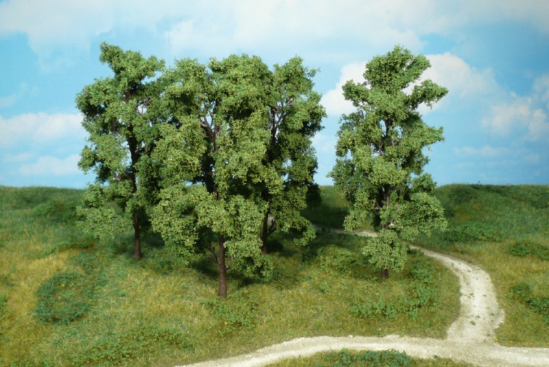 Deciduous Trees 18cm (4)